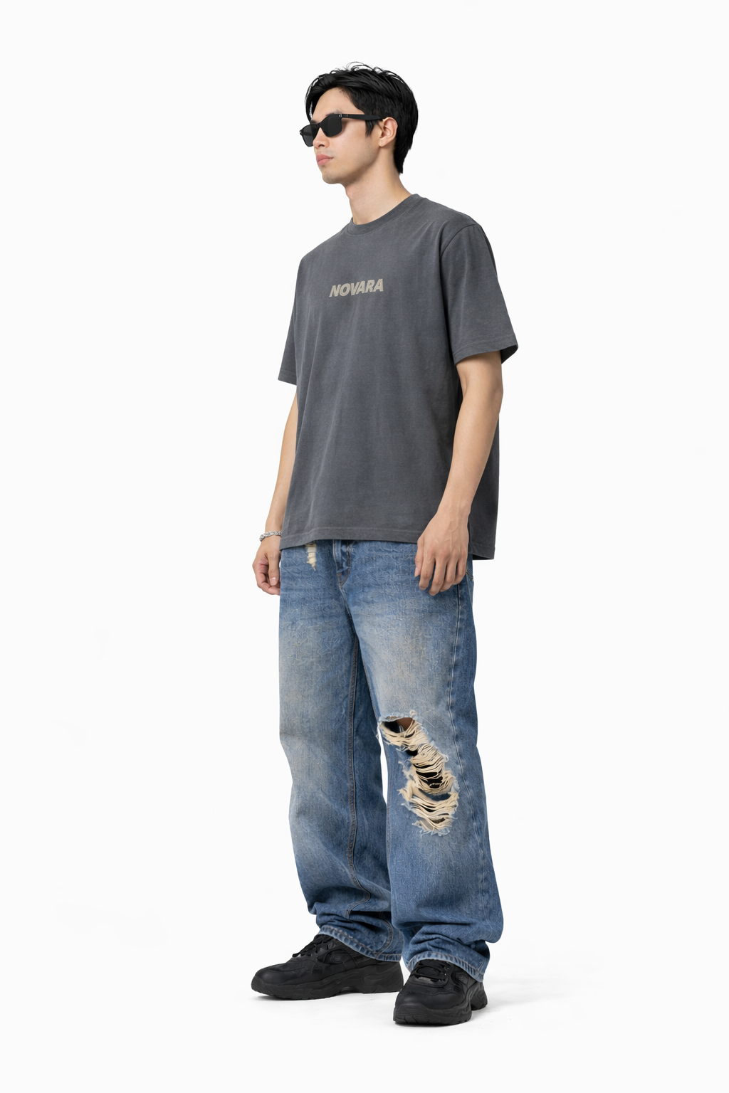 Heavyweight Vintage Washed Frayed T-Shirt ODMPOD Novara Studio