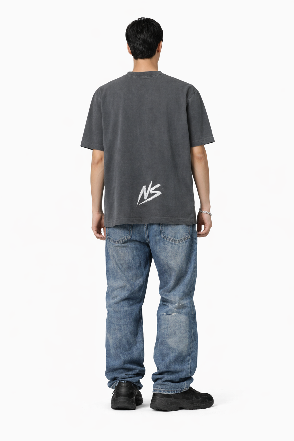 Heavyweight Vintage Washed Frayed T-Shirt ODMPOD Novara Studio